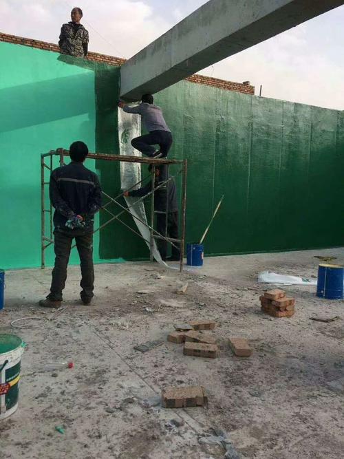 河西区街道针对老旧车间地面普遍存在的起砂、裂缝问题